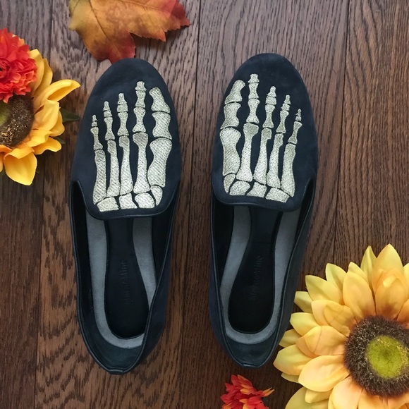 Mara & Mine Skull Suede Flats - Picture 5 of 7